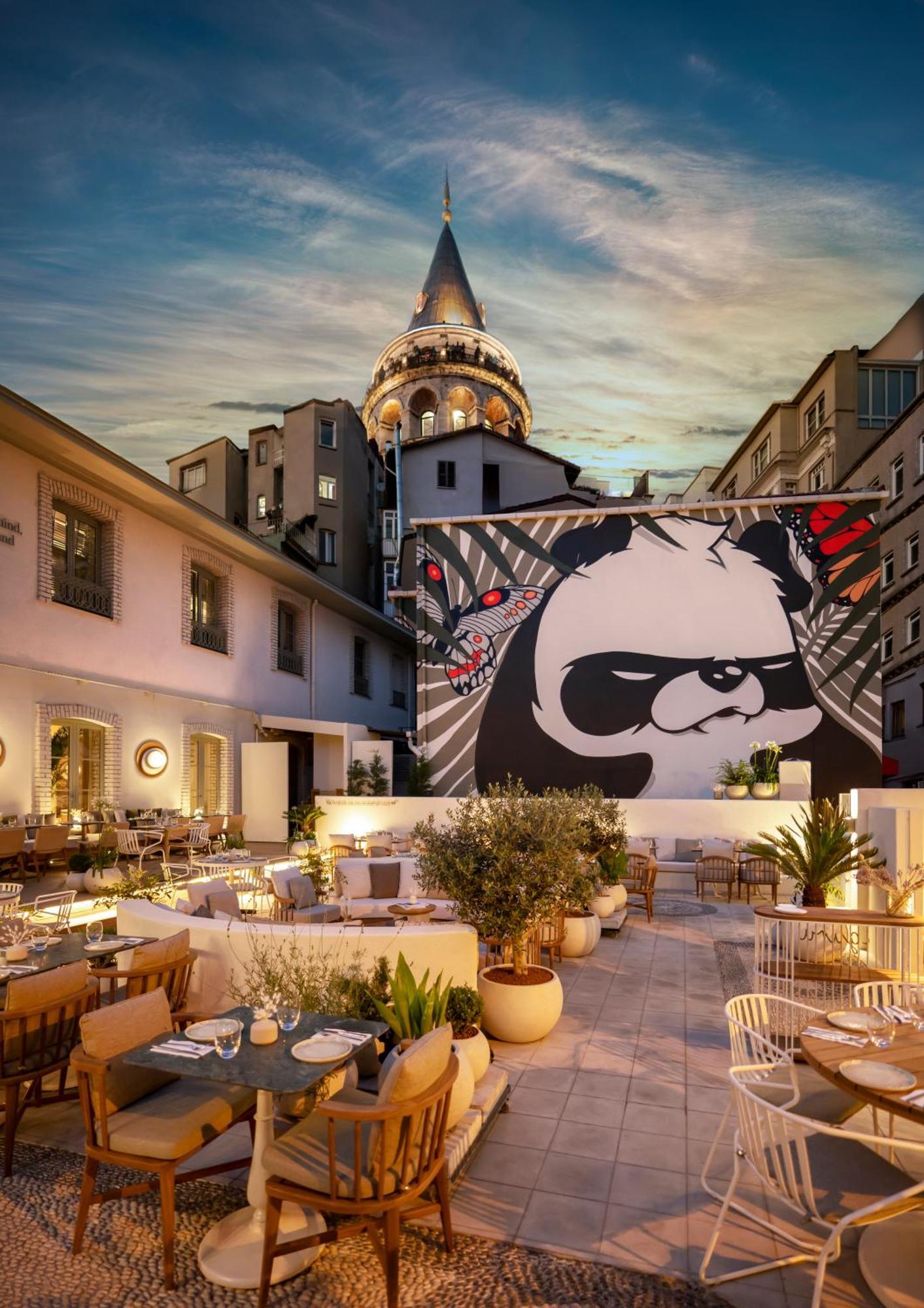Ecole St. Pierre Hotel Istanbul Exterior photo